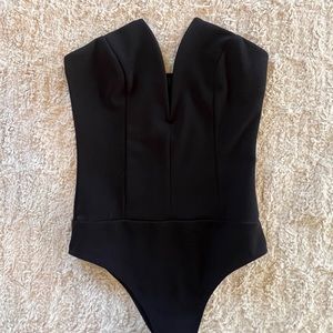 Lulus NEW WITH TAG sweetheart strapless bodysuit